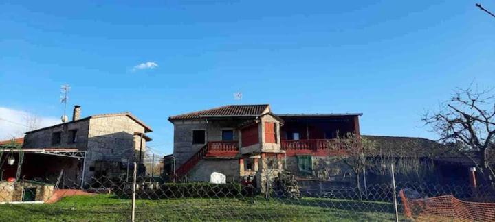 Alojamiento Entero Con Piscina Y Jardin. Ourense Buitenkant foto