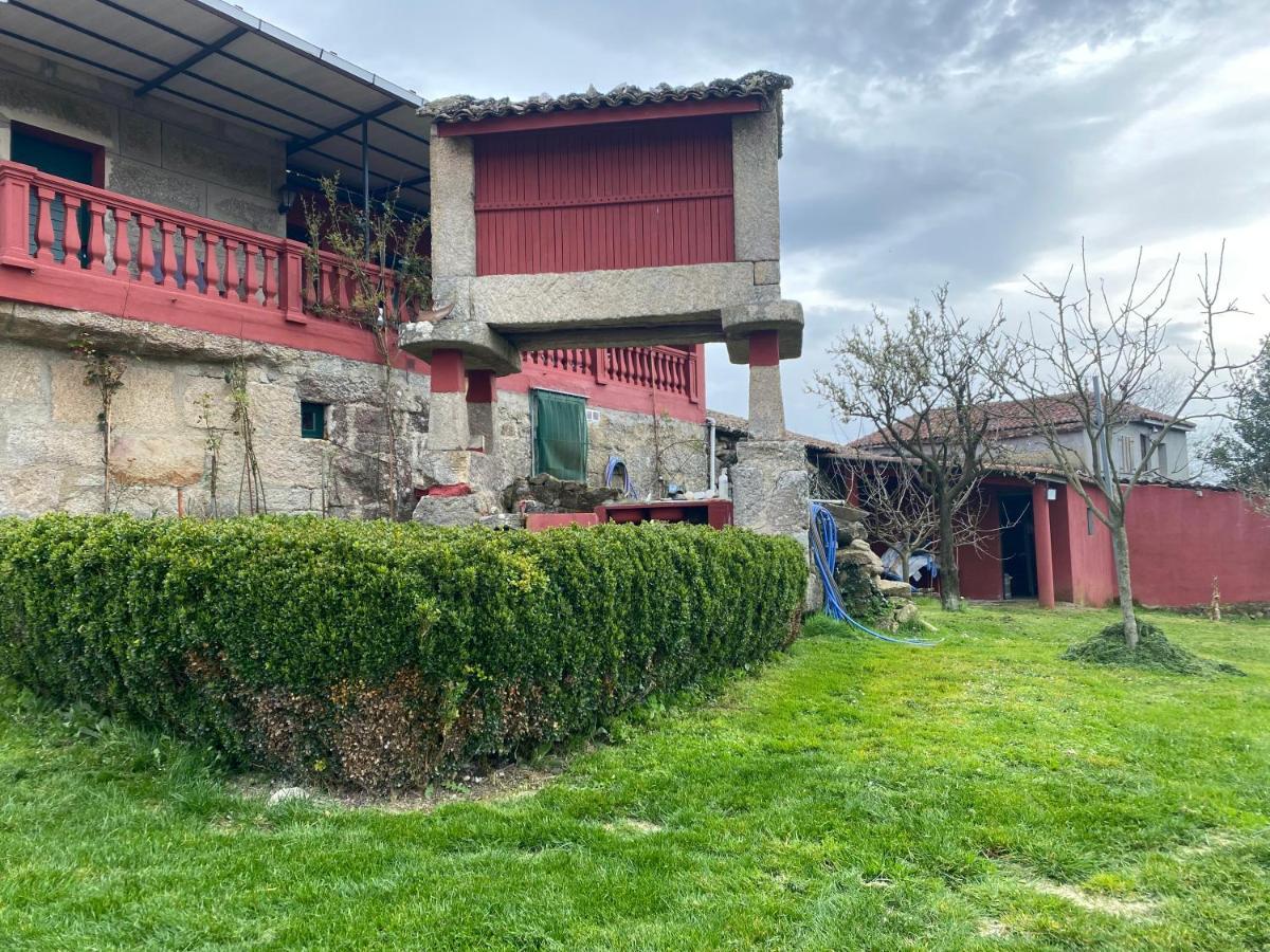 Alojamiento Entero Con Piscina Y Jardin. Ourense Buitenkant foto