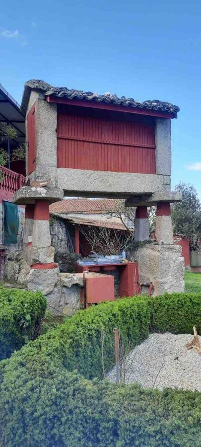 Alojamiento Entero Con Piscina Y Jardin. Ourense Buitenkant foto
